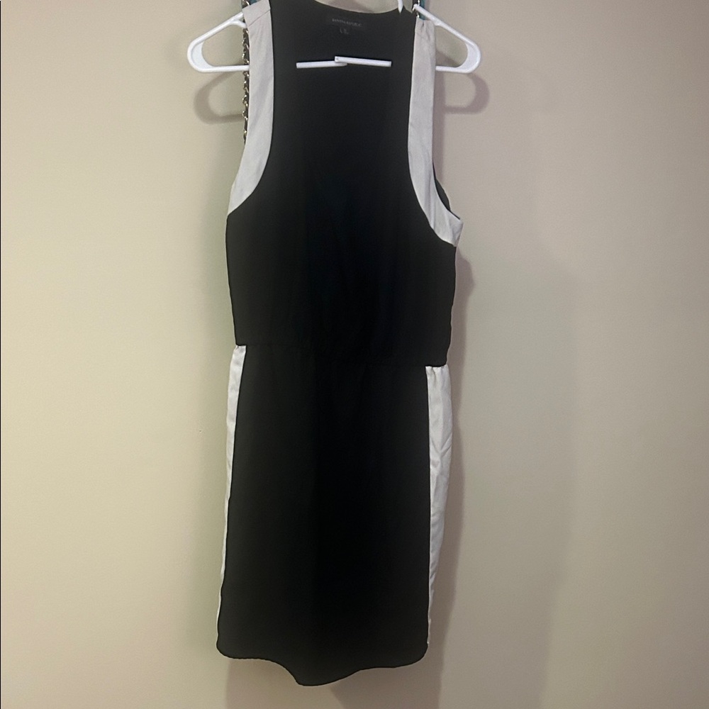 Banana Republic Black and White Mini Dress